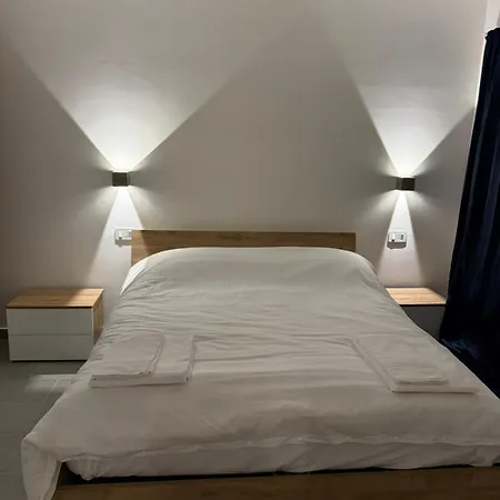 Di Teto Apartment *